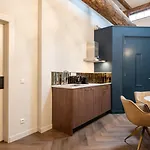 Grapelli Boutique 4*