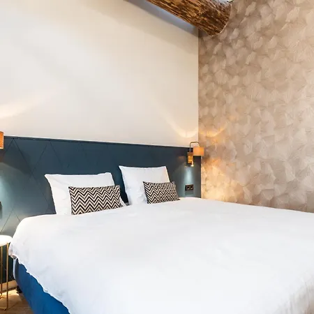 Grapelli Boutique 4*