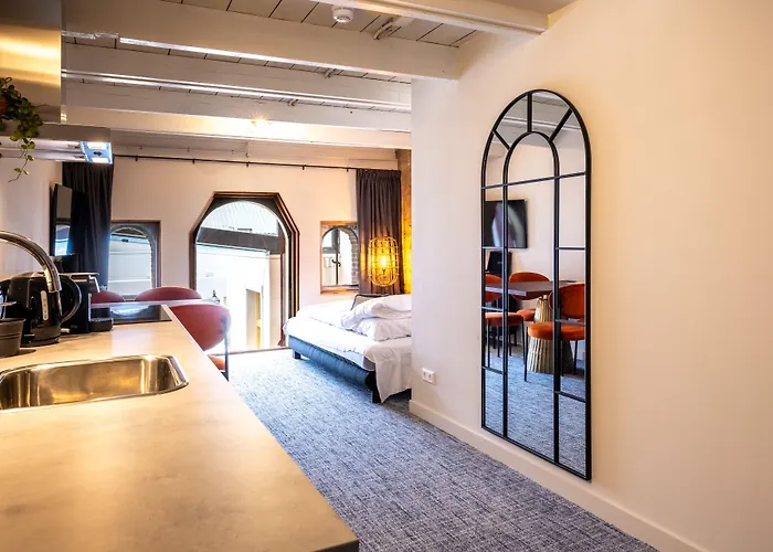 Grapelli Boutique Hotel 4*