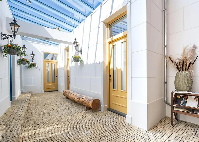 Grapelli Boutique 4* Alkmaar