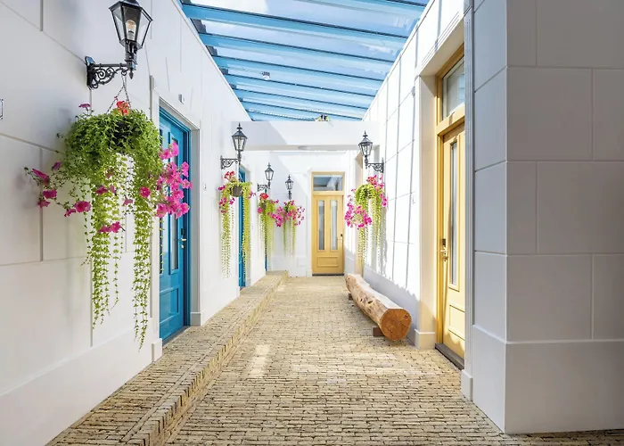 Grapelli Boutique Hotel 4*