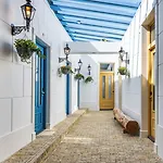Grapelli Boutique Hotell 4*